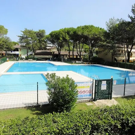 With Shared Pools Villa Bibione