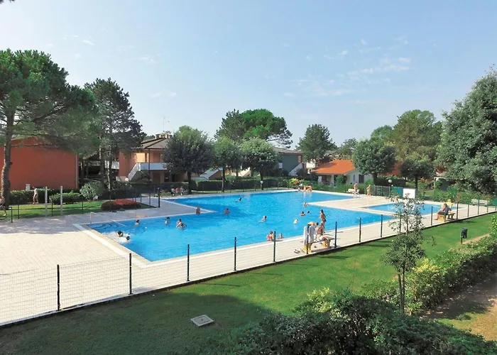With Shared Pools * Bibione